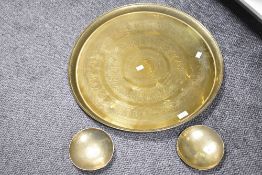 A quantity of 20th-century brassware, to include a large Middle Eastern decorative charger having