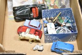 A selection of early to mid-20th-century children's toys, to include two 1930s jigsaws of The