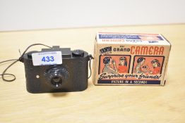 Irwin Toy Grand Camera, a rare camera oddity. Toy camera that produces 'photographs' in a second