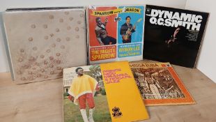 A 30 record mixed bag - VG or better generally - rock , pop , 60's , 70's and more - good stock