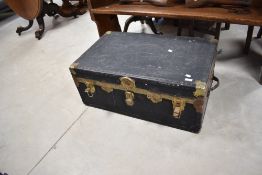 A vintage travel trunk, dimensions approx. 83 x 52 x 35cm