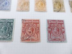 FALKLAND ISLANDS 1912-20 GV USED DEFINITIVES TO 10 SHILLINGS, INCLUDES SHADES ETC Single leaf with
