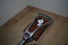 A vintage leather and alloy featherwate shooting stick