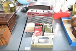 A quantity of 20th-century radios and transistors, to include a Roberts R606 MB HiFi portable AM/