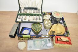 A quantity of 20th-century sundry ware, to include a metal lipstick holder with a mini mirror