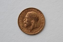 A George V 1911 Gold Half Sovereign, Royal Mint, Rev George and Dragon. 4.00 Grams
