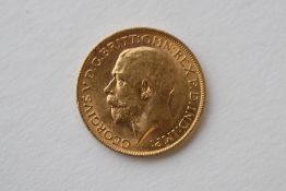 A George V 1912 Gold Sovereign, Royal Mint, Rev George And Dragon, Weight 8.00 Grams