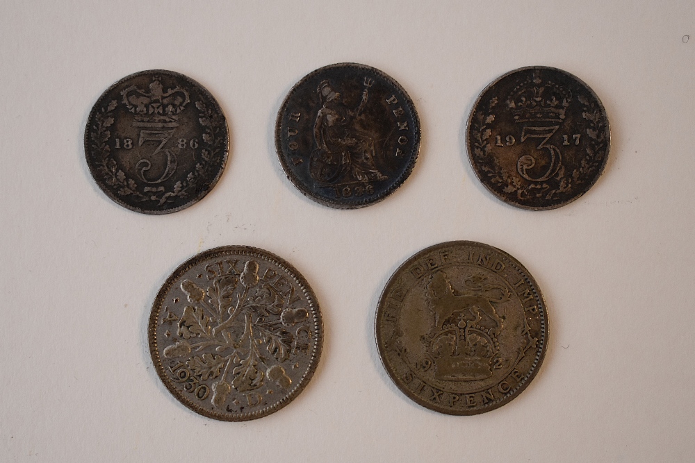 A William IV 1836 Silver Fourpence, A Queen Victoria 1886 Silver Threepence, A George V 1917 - Image 2 of 2