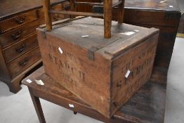 A vintage Coleman's Starch advertising crate, 26cm x 47cm x 35cm