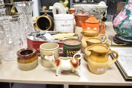 An early 20th century Cetem ware (maling) white glazed kitchen storage jar, of circular from