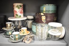A selection of kitchenalia items including a Pampered Chef large glass jug with matching lid and six