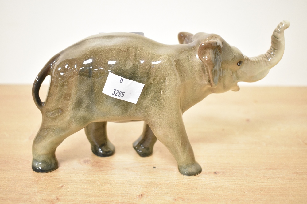 A mid century pottery elephant study, bearing stamp '531' to underside, measuring 12cm tall. - Image 2 of 3