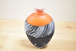 A contemporary Paul Barcroft studio glass scent bottle, featuring a compressed ovoid body