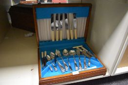 A mid 20th-century Smith Seymour Limited of Sheffield Cutlery canteen set, to feature a selection of