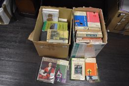 A large quantity of late 19th to 20th-century miscellaneous books, appearing to include a