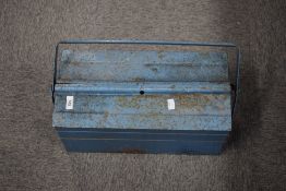 A cantilever tool box and contents