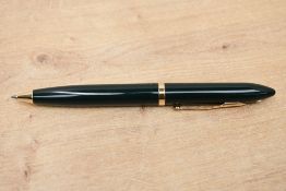 A Sheaffer Balance II Ballpoint pen in Dark Green