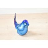 A small 20th-century Australian Alan Fox (active from 1974-2012) studio art glass bird