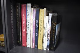 Venice. Its History, Art & Architecture. Modern monographs. (11)