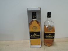 The Antiquary De Luxe Old Scotch Whisky, 1970's distilled blended & bottled by J&W Hardie Ltd, South