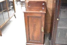 A Victorian mahogany pot cupboard having brass handle and escutcheon, approx height 82, width