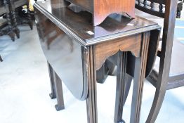 An early to mid 20th Century mahogany gateleg breakfast table, width approx. 76cm