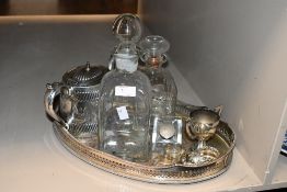 A selection of late 19th to early 20th-century sundry metal and glassware, to feature a glass ink