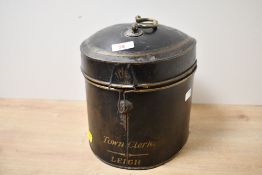 A Victorian Ede and Son of Chancery Lane, London annotated toleware wig tin, with a hinged lid and