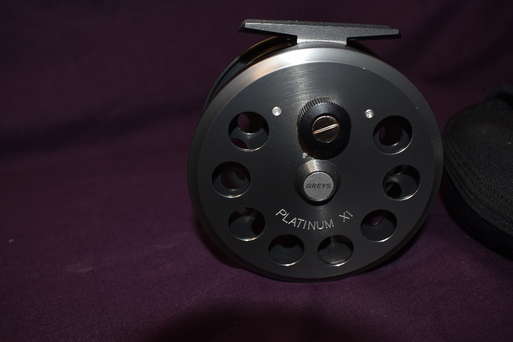 A Greys Platinum XI fly reel #9/10 3+7/8 in original neoprene pouch very little signs of ware - Image 2 of 3