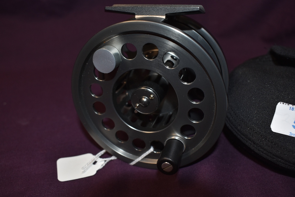 A Greys Platinum XI fly reel #9/10 3+7/8 in original neoprene pouch very little signs of ware - Image 3 of 3