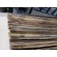 A box of well looked after Classical vinyl titles with some rare pressings on offer - - Image 1 of 7