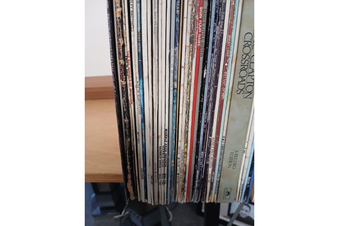 A selection of around 120 mixed vinyl albums as in the photos - condition variable with many VG or - Image 4 of 10