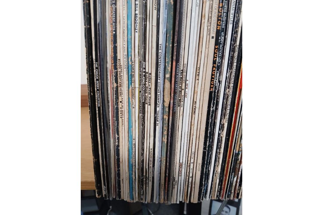 A selection of around 120 mixed vinyl albums as in the photos - condition variable with many VG or - Image 8 of 10