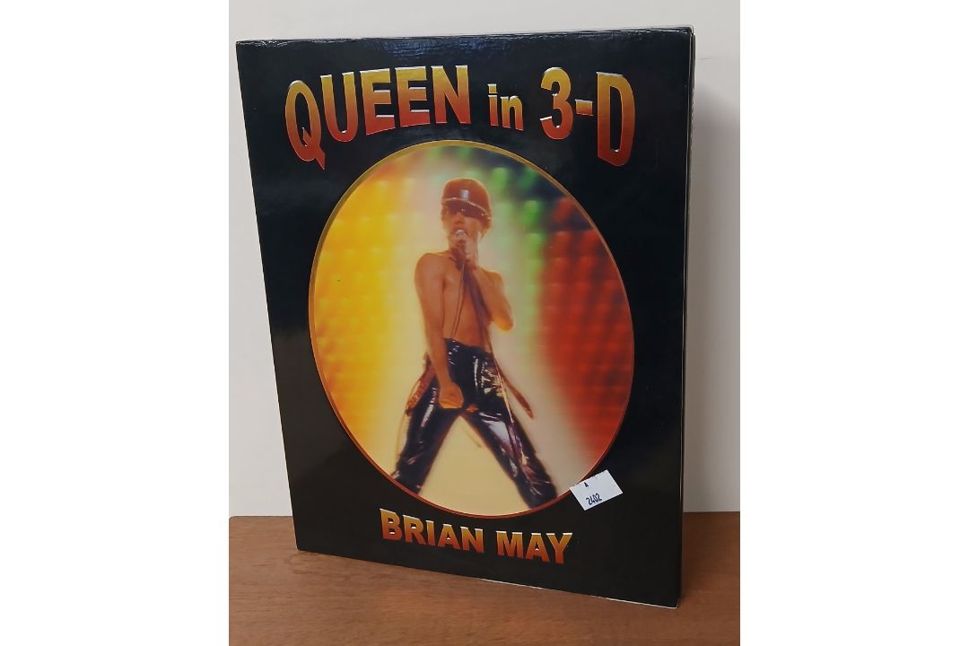 A selection of Queen books and some drumsticks - a nice set of collectables - Image 3 of 10