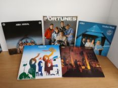 A lot of 11 records - Beatles , Abba , Lennon and more VG+/VG+