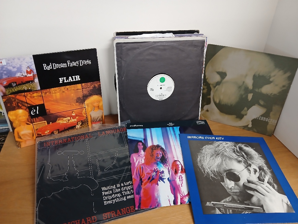 A mixed lot of indie 12's with some dance interest - all VG/VG+ - some better - approximately 40 - Image 3 of 5