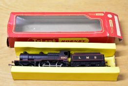 Tri-ang Hornby 4-4-0 LMS Loco & Tender 690 in black livery, boxed, very little use to model, box