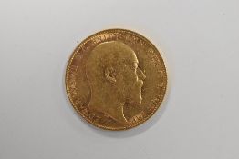 An Edward VII 1908 Gold Sovereign, Royal Mint, Rev George And Dragon, 8.00 Grams.