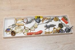 A small collection of costume jewellery, including an opal triplet necklace, a rolled gold Edwardian