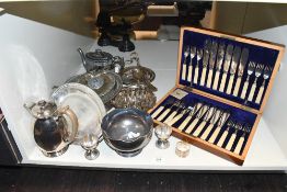 A early 20th-century William Briggs & Sons wooden cutlery canteen, to include silver-plated knives