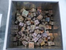 GB QVIC/GV BUNDLEWARE OLD TIN WITH IN EXCESS OF 10000 STAMPS IN BUNDLES Old tin with a large