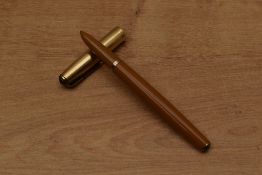 A rare Parker 51 Vacumatic fill fountain pen in Mustard with gold filled twin jewel lined cap. Circa