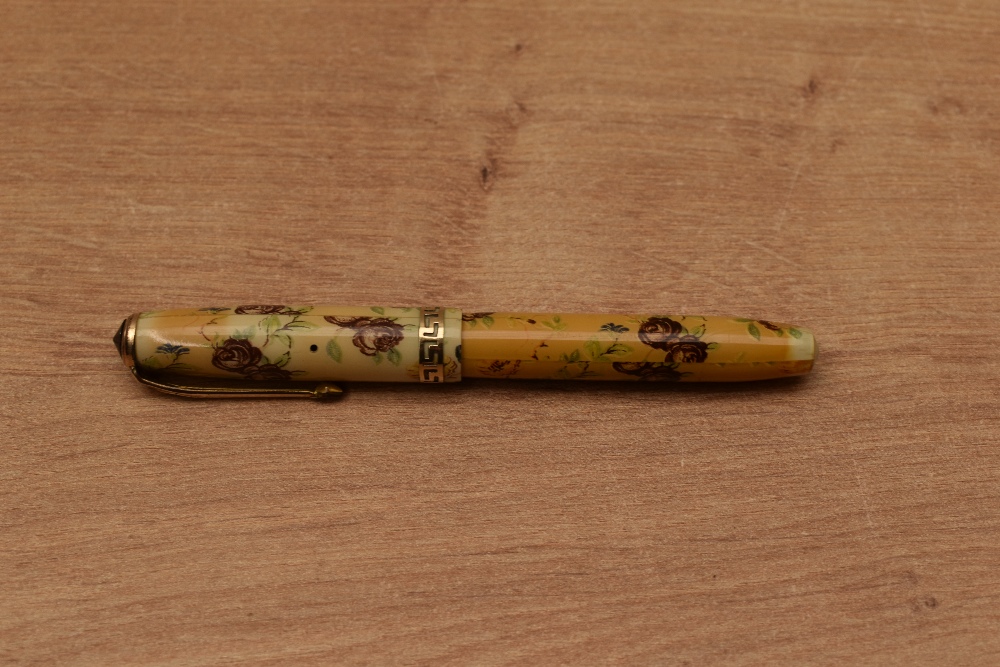 A rare Conway Stewart 22 Floral lever fill fountain pen with Greek Key cap band having Conway - Image 3 of 3