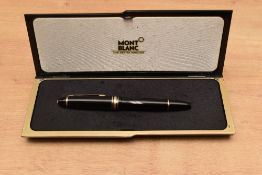 A boxed Montblanc Meisterstuck 146 fountain pen in Black having 4810 18C Montblanc 750 nib. Circa