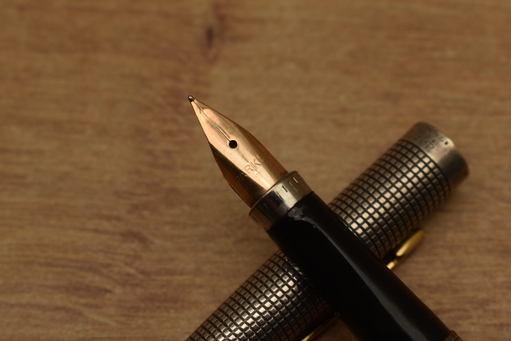 A Parker 75 cartridge fill fountain pen in Sterling Silver Cicele having Parker 14K Point USA nib. - Image 2 of 3