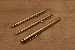 A Sheaffer Targa 1009 Barleycorn converter fill fountain pen, ballpoint pen and pencil set