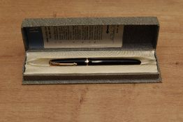 A boxed Parker Lady aerometric fill fountain pen in Black with narrow decorative cap band
