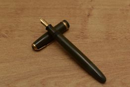 A Parker Duofold Senior button fill fountain pen in Olive Green with single broad cap band having