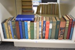 Travel and related. A large selection. (29)
