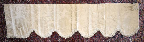 A vintage gold floral jaquard damask window valance with scalloped edge and fringing, measures 39